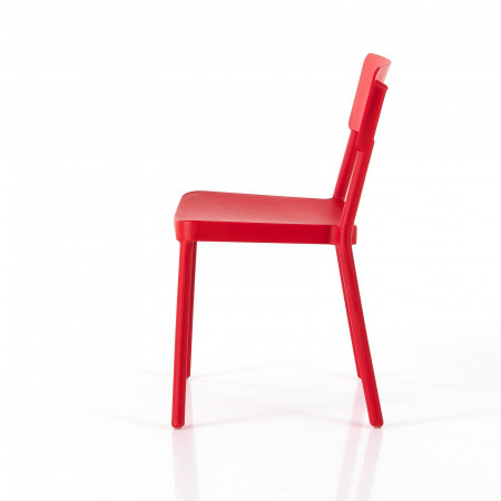 Sedia Interno Esterno Kara Red colore Rosso Opaco Impilabile Resistente Agenti e Raggi UV, H.81,5 L.43 P.50 cm