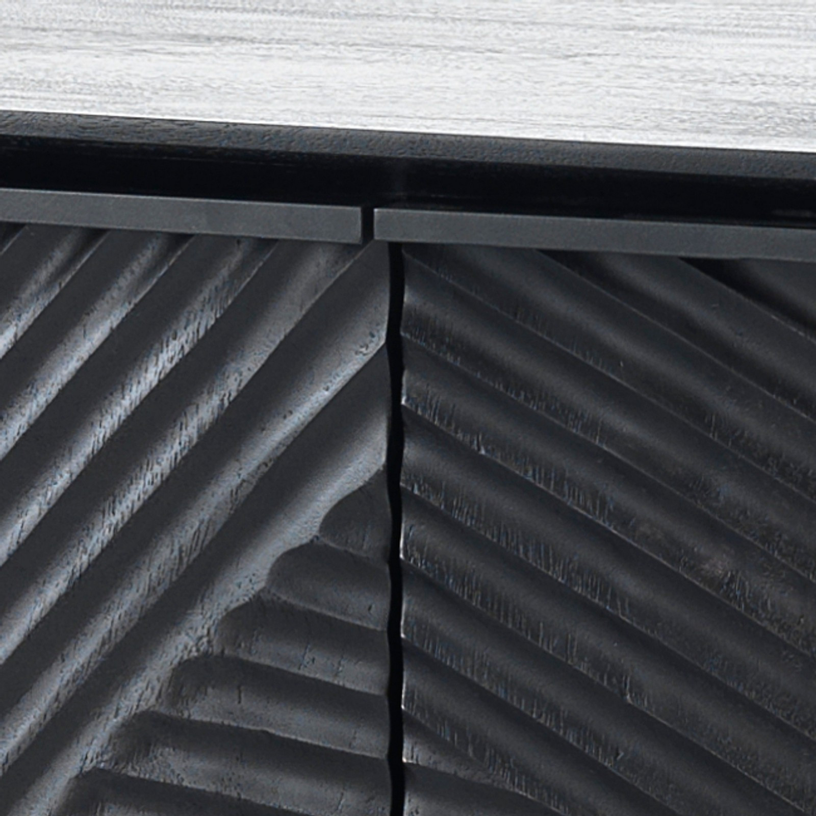 Madia 4 ante JORDY in legno massello di Mango tinto wengè cm H80 L150 P40