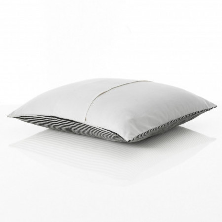 Cuscino KAMAR ROW 100% cotone lato decorato lato a tinta unita cm 45x45 Made in INDIA