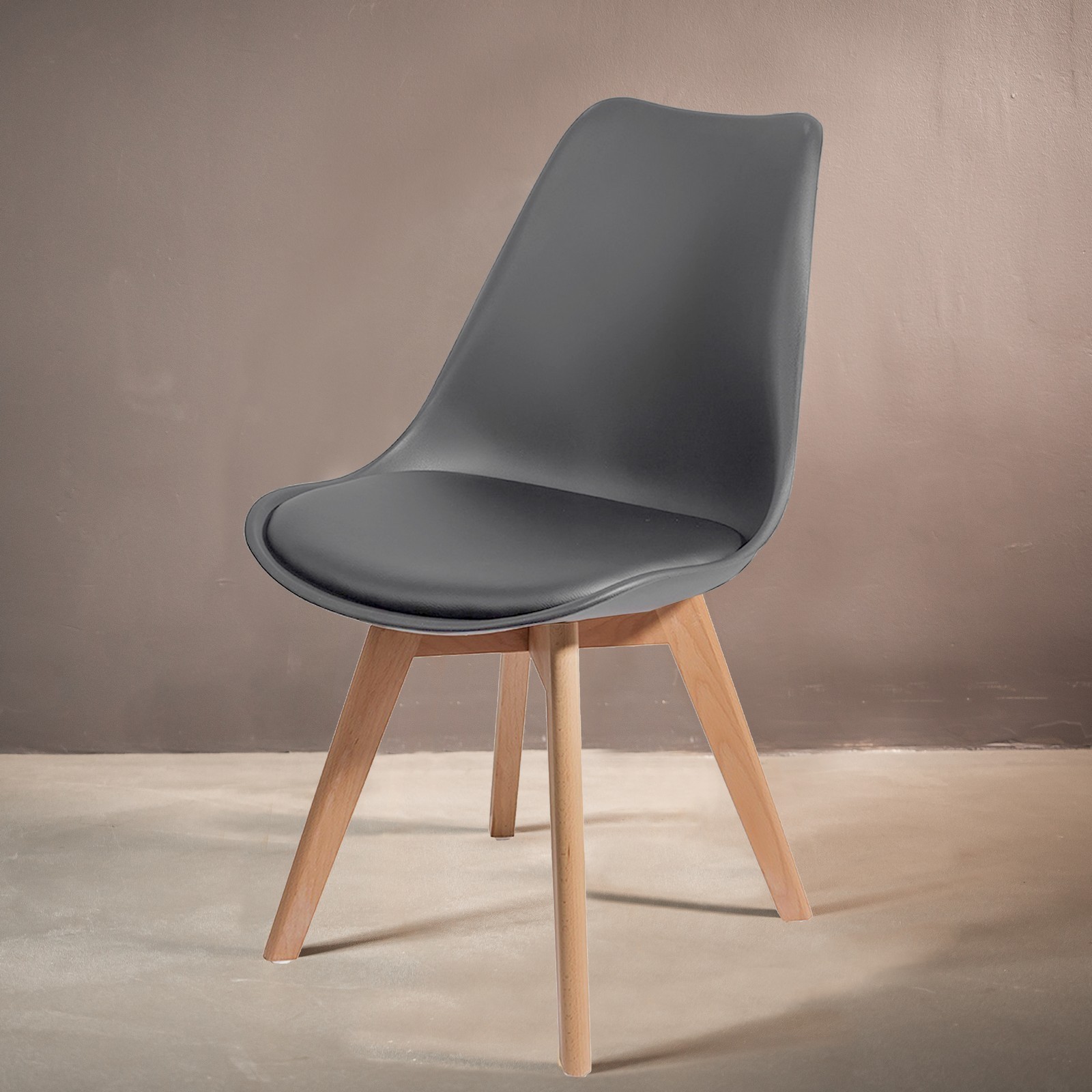 Sedia Diamond Evo Wood Grey in pelle sintetica Grigia e polipropilene, gambe legno massello finitura Rovere, 49x54xh81 cm