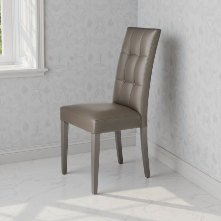 Set 2 Sedie Megan Sandy in pelle sintetica e legno laccato Tortora, 46x45xh100 cm