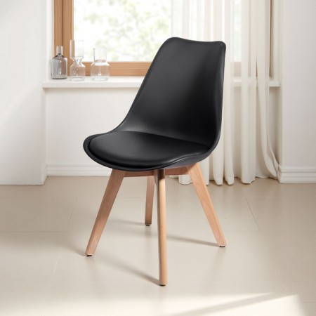Sedia Diamond Evo Wood Black in pelle sintetica Nera e polipropilene, gambe legno massello finitura Rovere, 49x54xh81 cm