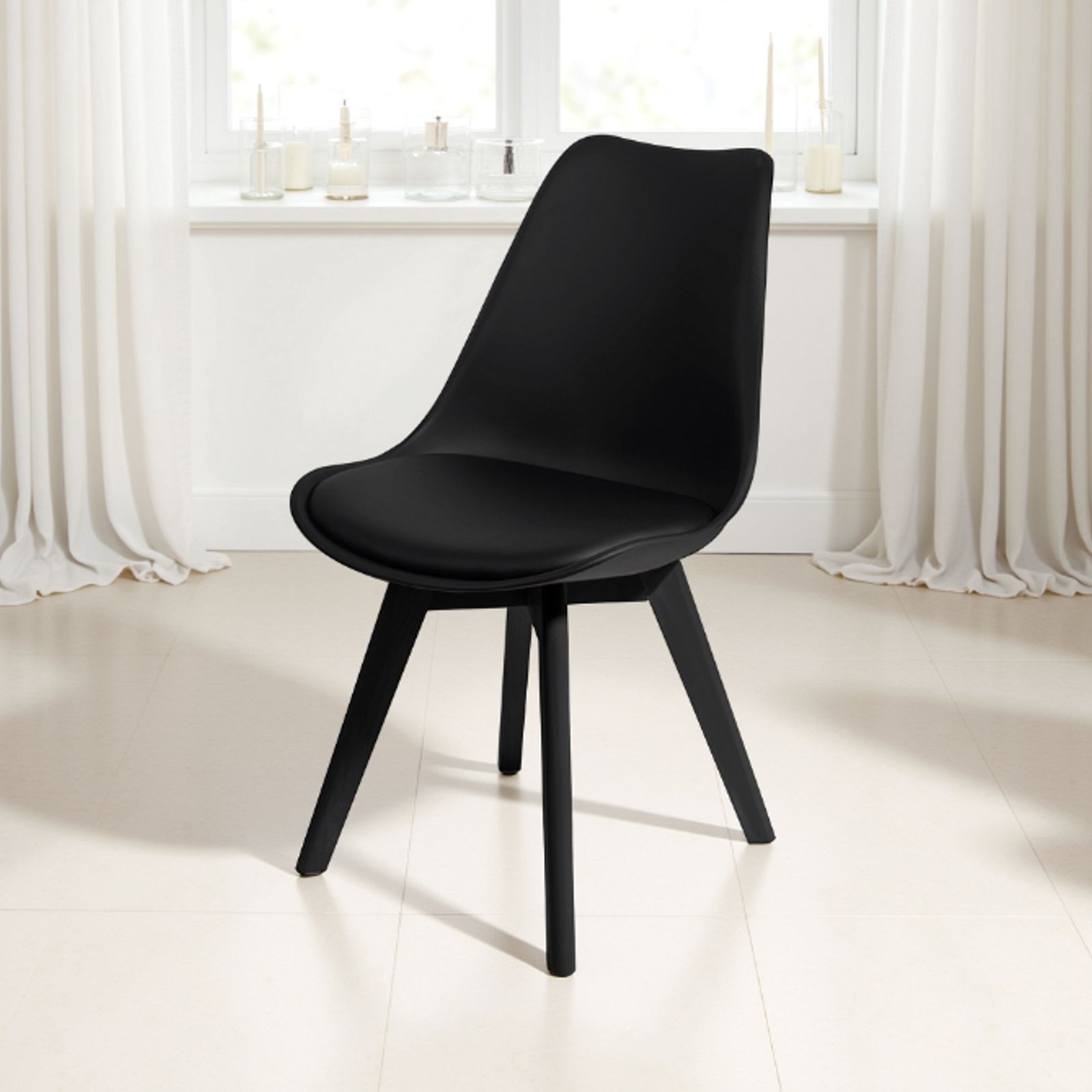 Sedia Imbottita Diamon Evo Black in pelle sintetica Nera e polipropilene Nero opaco, 49x54xh81 cm