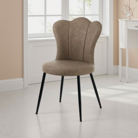 Sedia Britta Old Sand