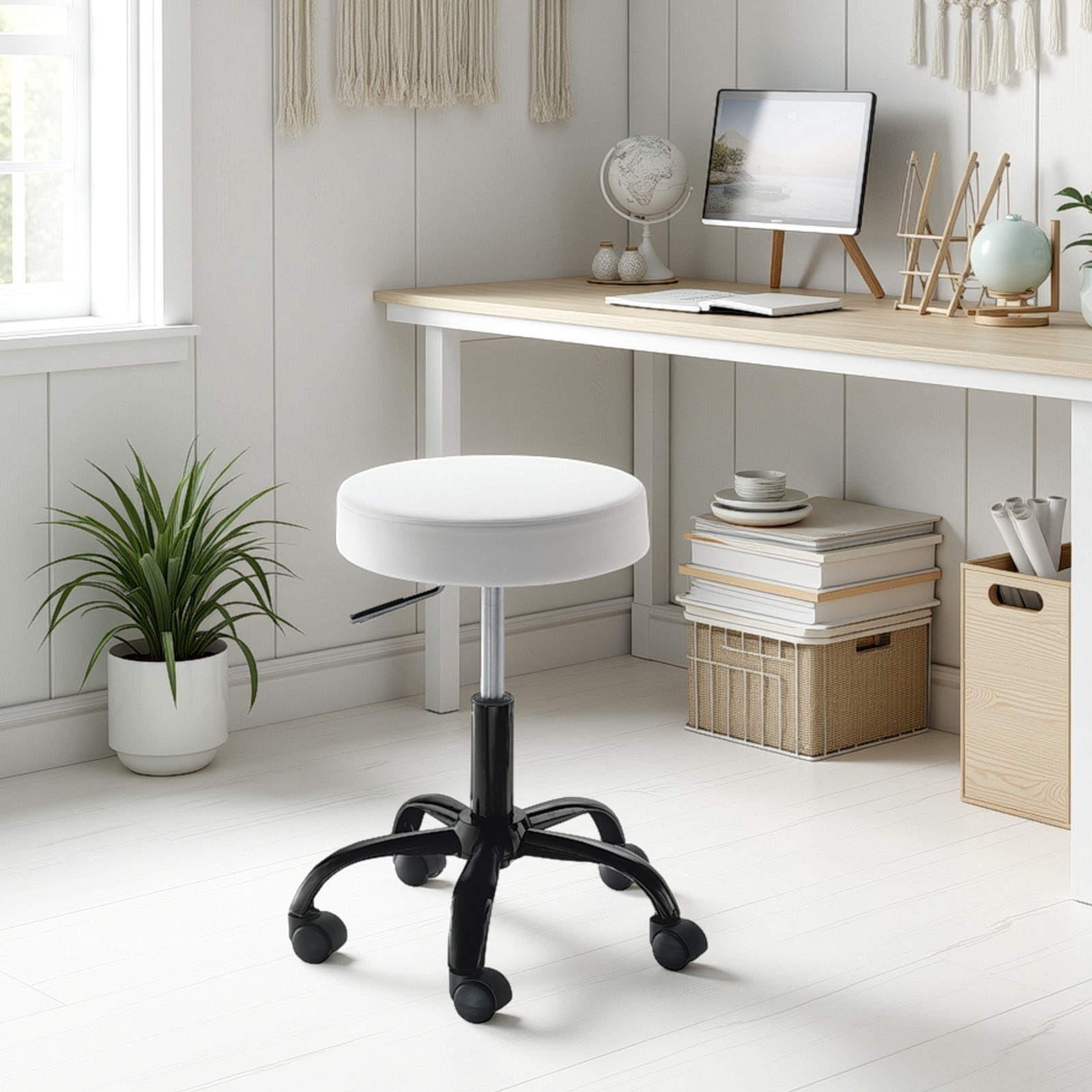 Sgabello CLOE BIANCO / NERO seduta regolabile cm H46-60 D50