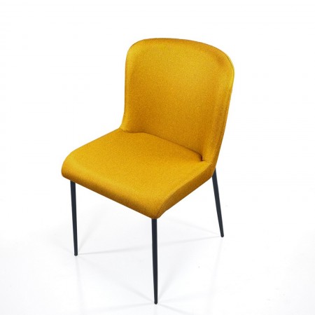 Sedia TYNA GIALLA tessuto Giallo struttura metallo Nero opaco cm H82 L49 P59