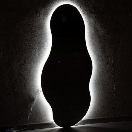 Specchio da parete KING 09 luce LED accensione Touch tre tonalità regolabili cm H150 L60 P1,9