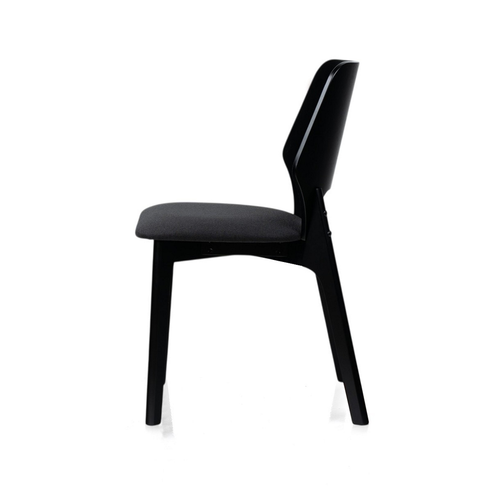 Sedia MAYRA LEGNO NERO in legno massello finitura Nero con seduta imbottita rivestita in tessuto Nero H84 L48 P55