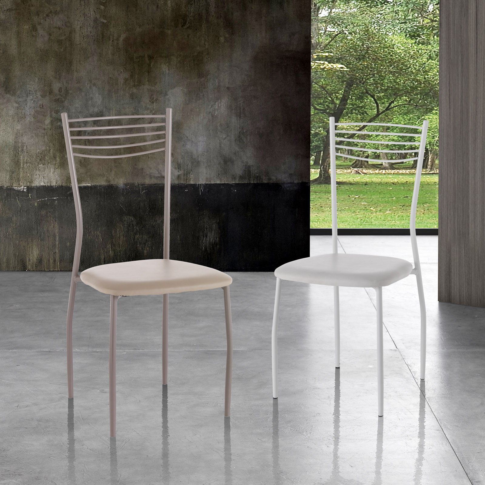 Sedia Agape White in pelle sintetica Bianca e acciaio Bianco semilucido, 40x47xh88 cm