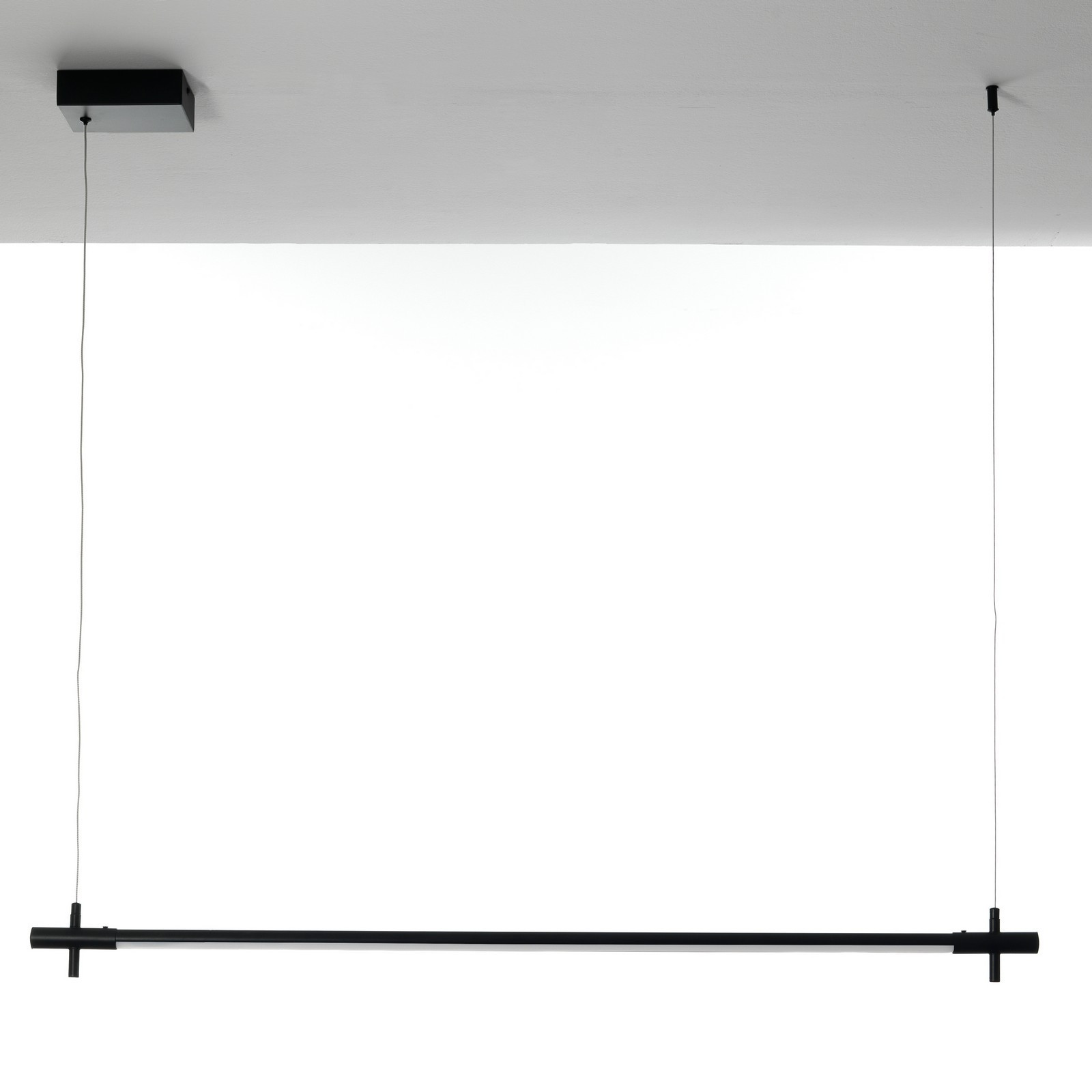 Lampadario Tube in Alluminio Nero opaco con filo elettrico regolabile, d2.2x120 cm