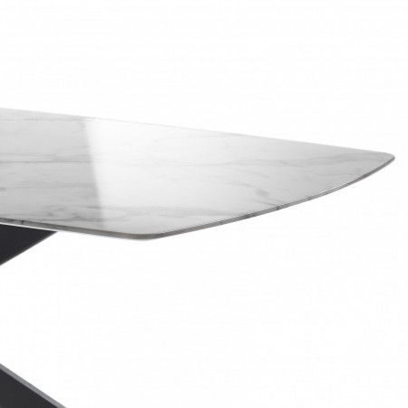 Tavolo verniciato Justin Marble finitura Marmo Calacatta e Base in metallo Nero opaco, 200x100 cm