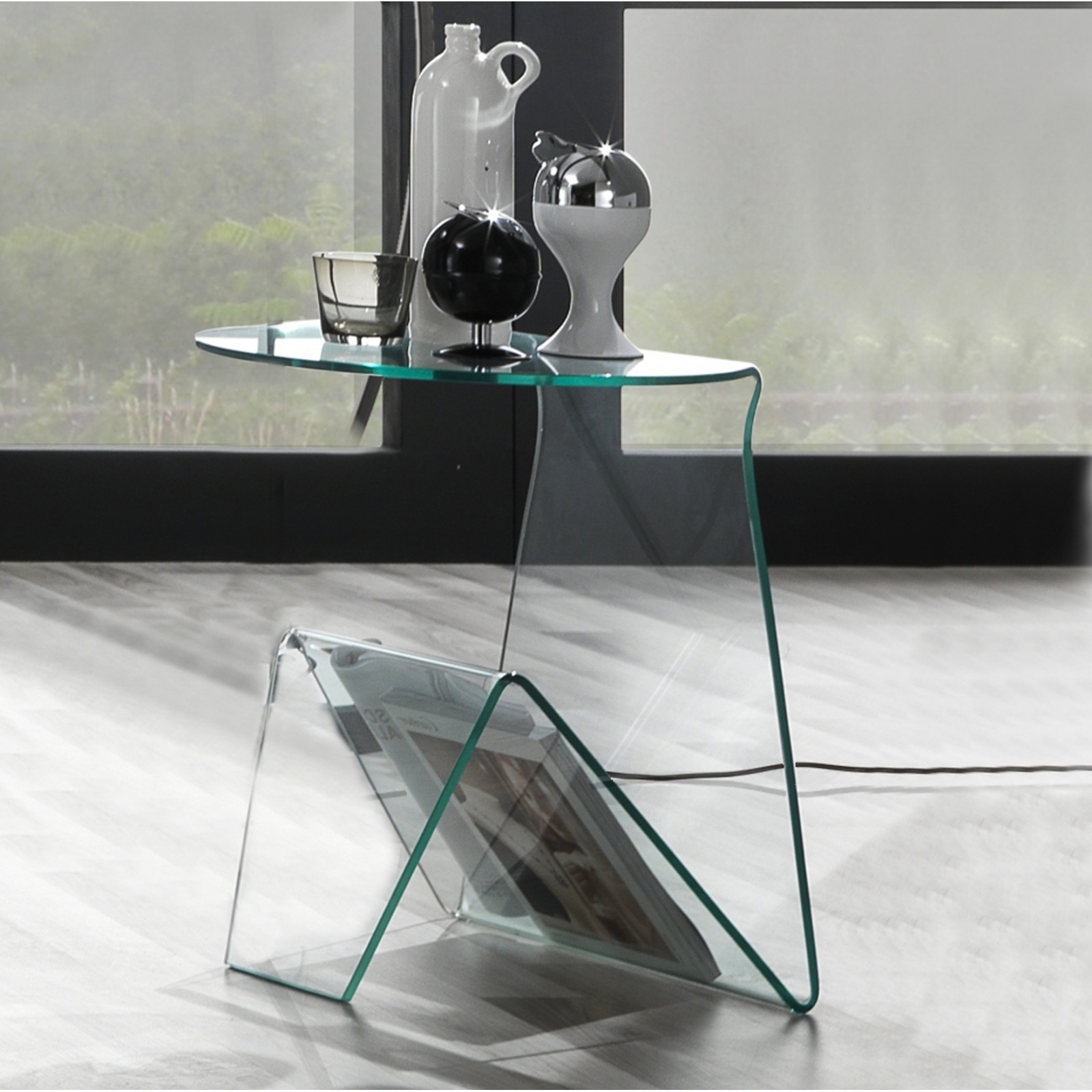 Tavolino / Comodino CORNER in Vetro curvato, 46x40 h55 cm